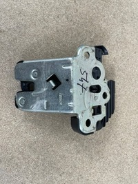 фото thumb №7, Замок кришки багажника audi a3 8p lift 08-13r 8k9927505