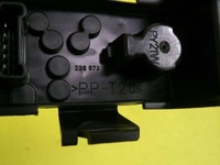 фото thumb №5, Вкладыш лампы правый задняя nissan almera n16 nr423