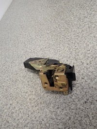 фото thumb №3, Mitsubishi space star 99- замок двері перед правий