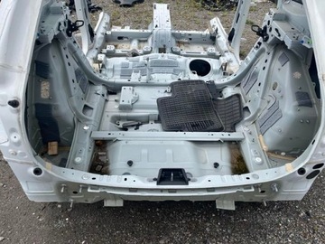 фото thumb №5, Volvo xc60 t8 крило лівий правий зад чверть дах пороги 614 2022