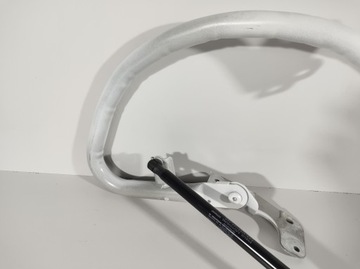 фото thumb №4, Volvo s60 13- петля крышки багажника правый