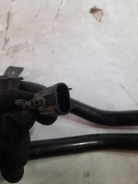 фото thumb №8, Gmc acadia 12-16 кронштейн балка перед замок капот 22760427 usa