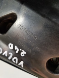 фото thumb №10, Колектор впускний  кришка клапанів 30743312 volvo s60 v70 2.4d