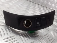 фото thumb №1, Разъём прикуривателя volvo s40 ii 2.0.d 8686026