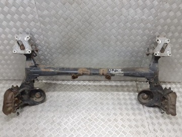 фото thumb №1, Балка підвішування зад citroen c4 picasso