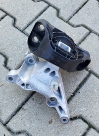 фото thumb №1, Renault talisman кронштейн двигуна tce 112845852r