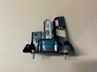 фото thumb №1, Opel crossland кронштейн подушка коробки 9801521580