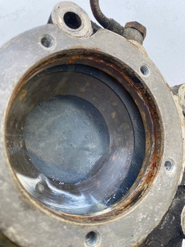 фото thumb №6, Корпус насоса води mercedes w123 w116 m110 w126