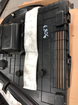 фото thumb №8, Kia rio v 2017- боковина багажника праві зад 85731-h8000