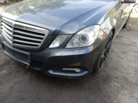 фото thumb №1, Бампер перед do mercedesa e 212