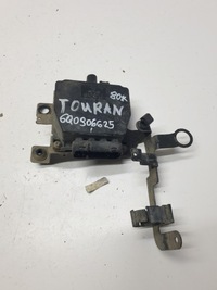 фото thumb №1, Zawóer магнітний vw touran 6q0906625