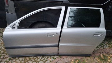 фото thumb №1, Volvo v70 ii s60 i xc70 двері ліві перед передні зад задні 426-26 європа