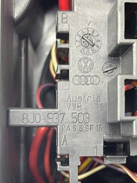 фото thumb №11, Audi tt 8j 2.0 tfsi коробка запобіжників комплектна!