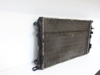 Audi q5 8r0 3.0 tdi радиатор воды повреждённая Киев, фото thumb