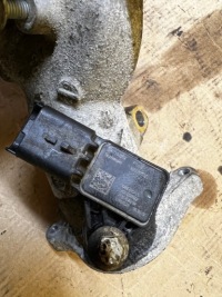 фото thumb №4, Корпус клапан egr renault dacia nissan mercedes 1.5 blue dci