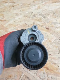 фото thumb №3, Renault captur ролик натяжитель ремень 117506193r