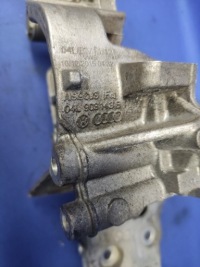 Кронштейн кронштейн генератора audi a4 b8 2.0 tdi с Разборки, фото thumb