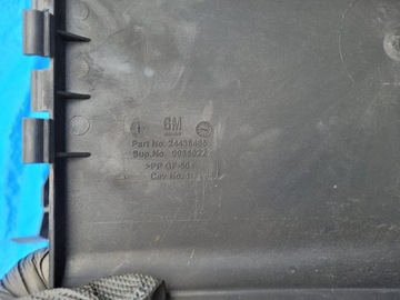 фото thumb №7, Запчасти | vectra c signum корпус основание акумулятора 24413806