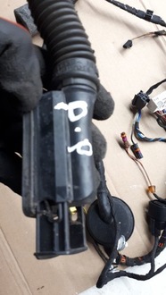 фото thumb №10, A4 b9 lift джгут двері перед камера 8w0971029de