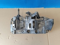 Купить Bmw x5 f15 2014 r xdrive 30 d 190kw кронштейн генератора 8506863, фото thumb