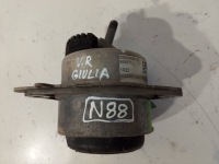 Купить Alfa romeo giulia 2,2jtd подушка двигателя правая 00505450110 n88, фото thumb