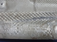 Bmw 5 g30 g31 накладка плита теплова бака пального 7375961 Оригінал, фото thumb