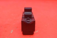 фото thumb №8, Вимикач підйому скло лівий задня peugeot 4007 07-12