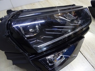 фото thumb №12, Лампа правая перед skoda karoq полный led 57b941016d