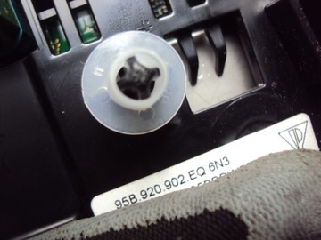 фото thumb №7, Спідометр  прилади porsche macan 3.6 turbo