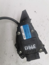 фото thumb №4, Потенціометр газу renault master ii 7700314526