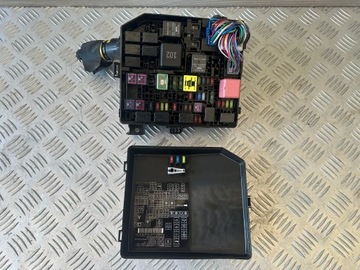 фото thumb №8, Mitsubishi outlander iii 2.2 дизель коробка запобіжників захист кришка