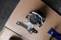 фото thumb №1, Honda civic ufo viii 2.2 кронштейн подушка коробки передач