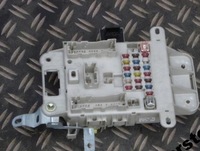 фото thumb №1, Toyota rav4 2.0 vvti 00-05 коробка запобіжників