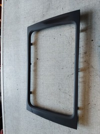 фото thumb №1, Volkswagen golf vi рамка защита радио navi 5k0858063e