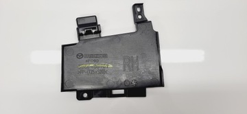 фото thumb №1, Mazda 2 заглушка бампера правый перед