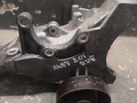 Кронштейн генератора a4 b7 2.0 tfsi bwe 06d903143d с Разборки, фото thumb