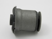 фото thumb №4, Втулка задня важіль задня верхній jeep liberty 01-