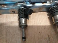 фото thumb №1, Toyota corolla e21 форсунка 2,0 rav4 v lexus