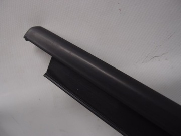 фото thumb №6, Планка уплотнитель правый audi a1 3d 8x3837477/478