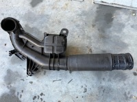 фото thumb №1, Peugeot 2008 ii 2021 пабтрубок  труба интеркулер шланг 165756662