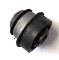 фото thumb №1, Втулка рычага передняя r=l primera p10 p11