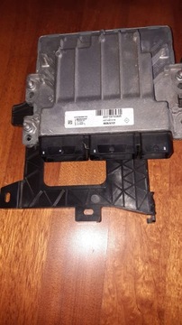 фото thumb №1, Блок керування двигуна модуль scenic iv 1.2 237107336r