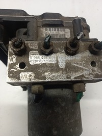 фото thumb №3, Насос abs renault megane ii 8200038702