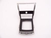 фото thumb №1, Mazda 6 ii gh 07-12 консоль средняя панель средний рамка радио