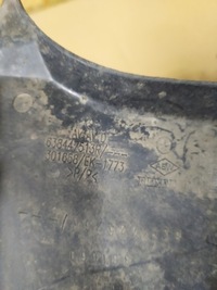 фото thumb №4, Підкрилок перед праве clio iv 638447513