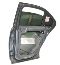 Дверь правое задние правый задний  mercedes w205 sedan 992 Недорого, фото thumb