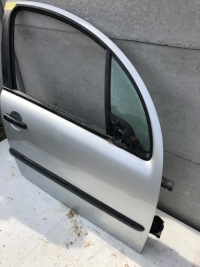 фото thumb №4, Дверь перед передние правое citroen c1 i