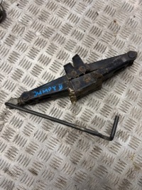 фото thumb №1, Домкрат подъемник автомобильный citroen jumpy scudo expert ii