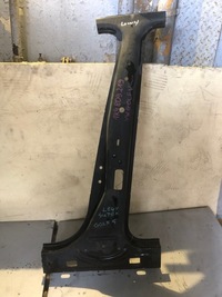 фото thumb №1, Vw golf v блок двигателя левый дверь порог блок двигателя средний