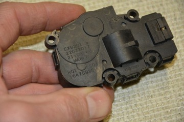 фото thumb №7, Моторчик нагревателя vw touareg 3 760